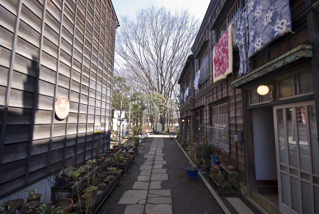 tatamonoen-residential-street